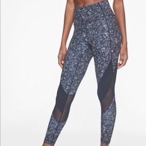 Athleta Sandstone Salutation 7/8 Tight in Navy (M)